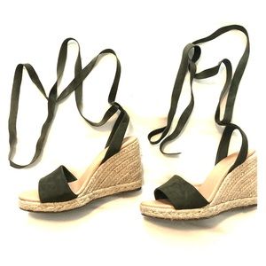 Tie Ankle Suede Green Loft Wedges
